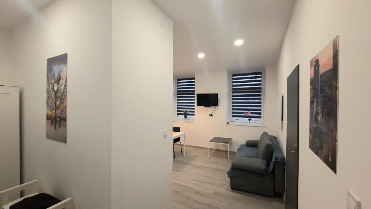 Apartament Delux12 *